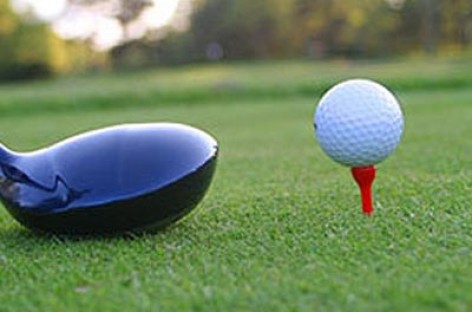 With Tiger Woods watching, 11-year-old aces tee shot