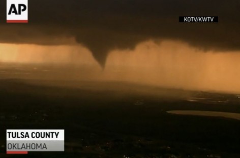 Forecasters warn of tornado threat after 7 hurt in Oklahoma