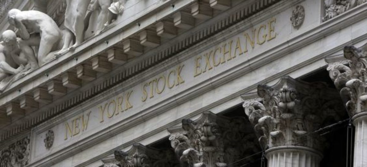 Wall Street ends volatile week on high