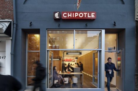 Chipotle out of character in struggle to win back customers