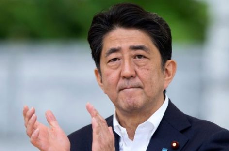 Japanese election: Abe set to win super majority