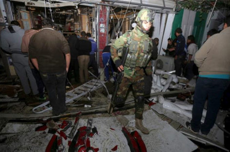 Twin auto bombing kills 35 at Baghdad shopping mall