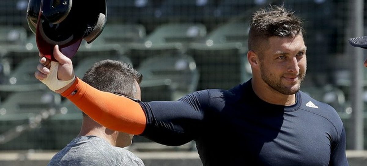 Mets sign Tebow to minor-league contract