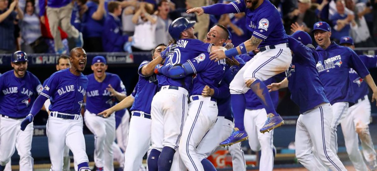 Blue Jays to serve beer in cups after can-throwing incident