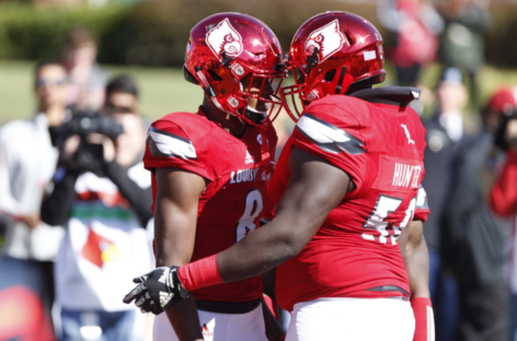 Lamar Jackson punishes NC State with 4 TDs