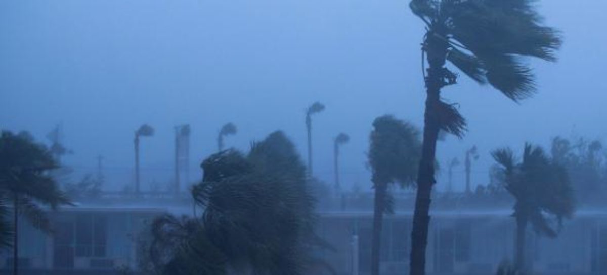 Hurricane Matthew batters the Florida coast