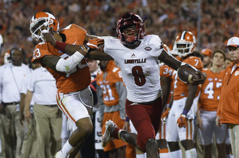 Watson TDs lift No. 5 Clemson to 42-36 win over Louisville