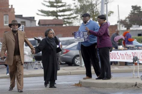 Hill County Voters Cast Early Ballots