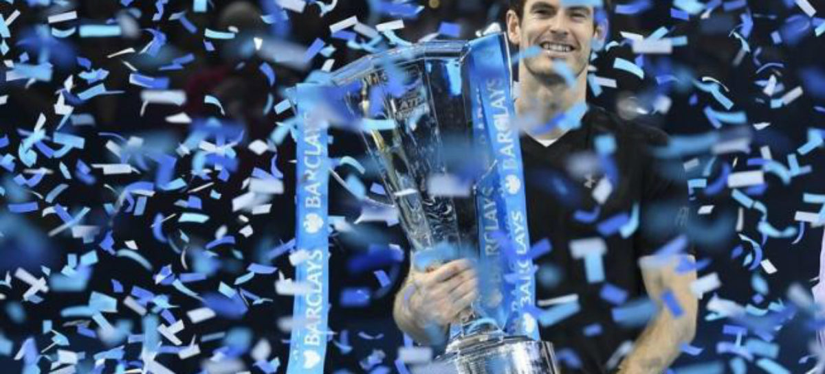 Murray ends year as world number one, extends streak