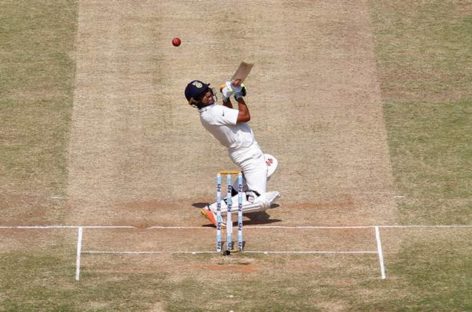 Chennai Test: India 582-5, Nair on verge of double ton