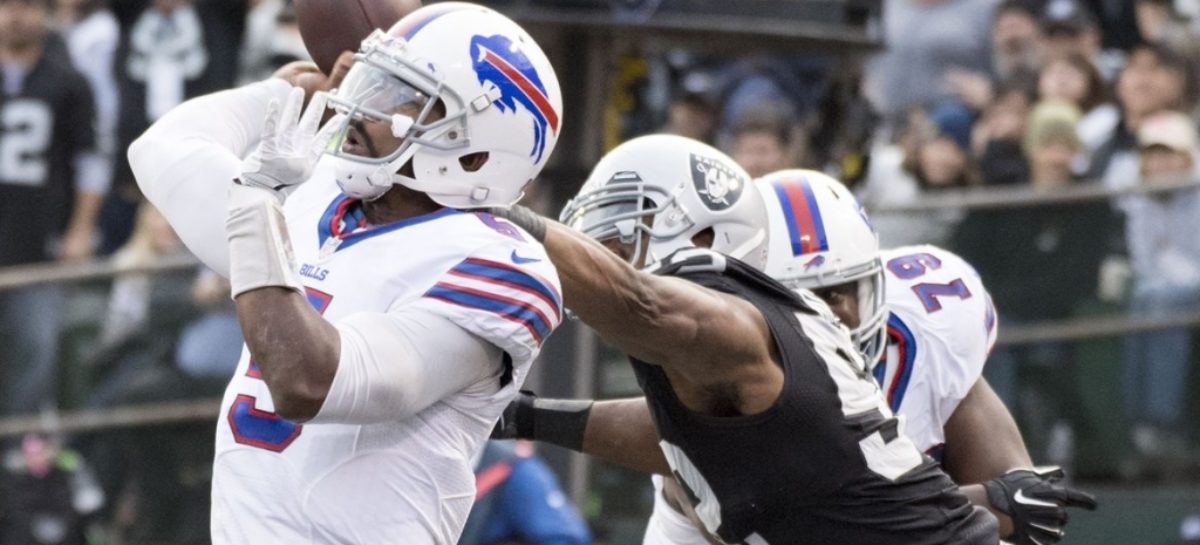 Carr leads another rally for Raiders in 38-24 win over Bills