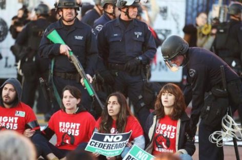 Striking workers to demonstrate at Denver airport