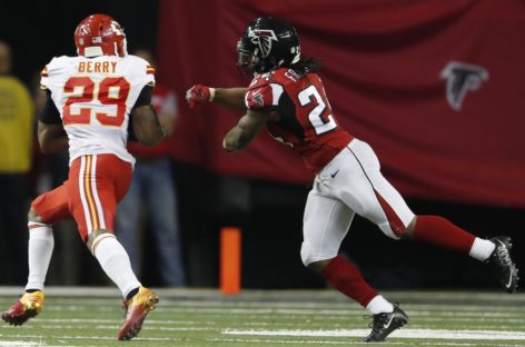 Superb Eric Berry Is Helping and Hurting The Kansas City Chiefs