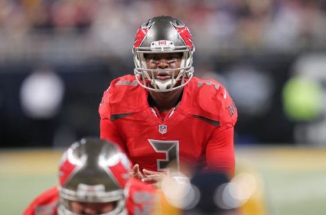 Winston, Tandy lead Bucs to 4th straight win, 28-21 vs Bolts