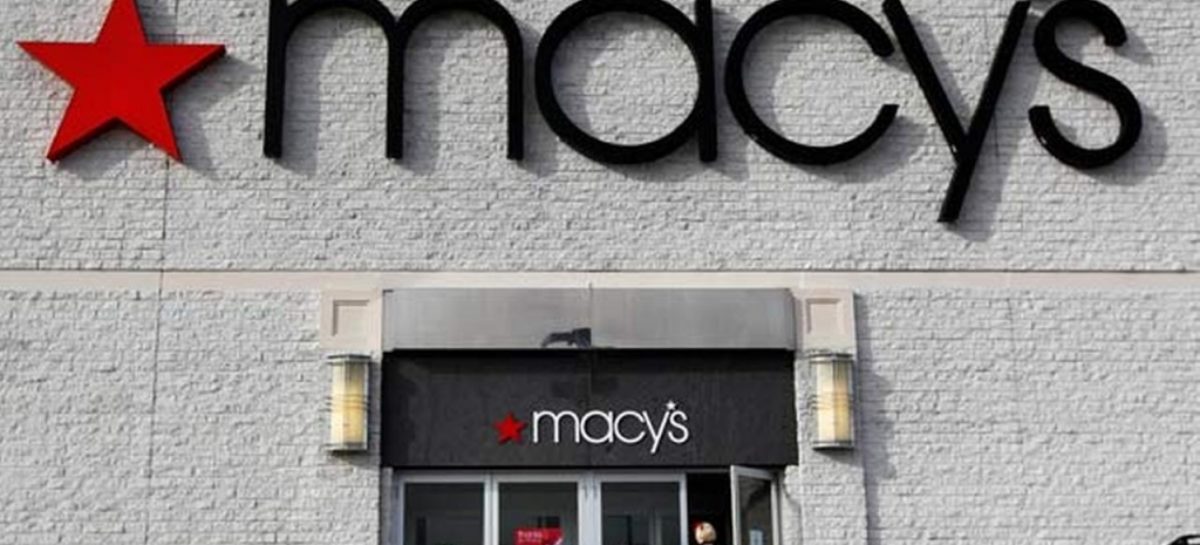 Kohl’s, Macy’s Dive After Slashing Earnings Guidance On Weak Holiday Sales