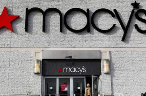 Kohl’s, Macy’s Dive After Slashing Earnings Guidance On Weak Holiday Sales