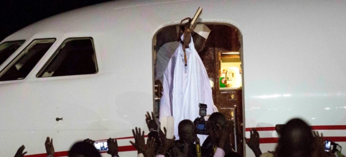 Gambia’s Yahya Jammeh Refuses to Leave as Adama Barrow Announces Inauguration