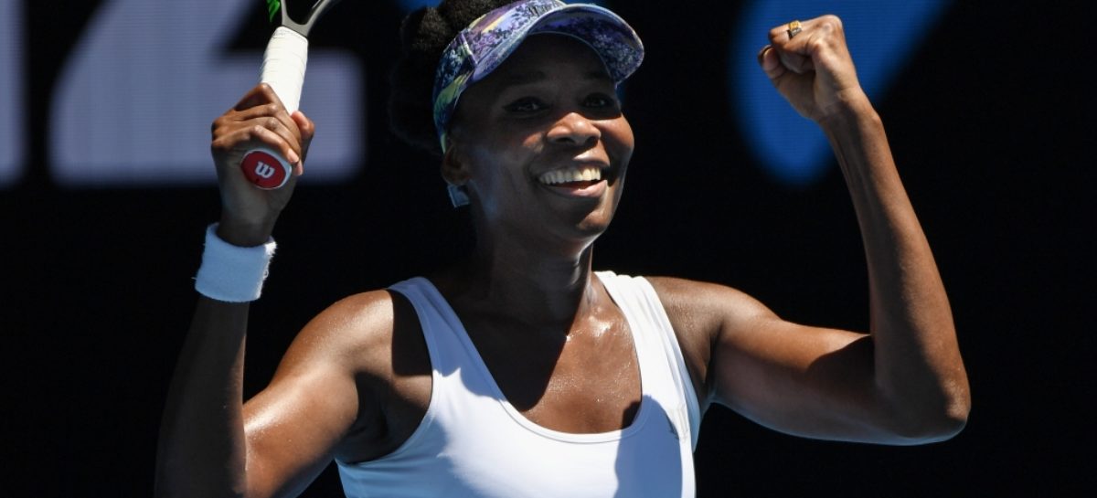 Serena Williams into 4th round at Melbourne