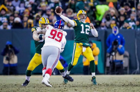 Packers Narrowly Defeat Cowboys 34-31