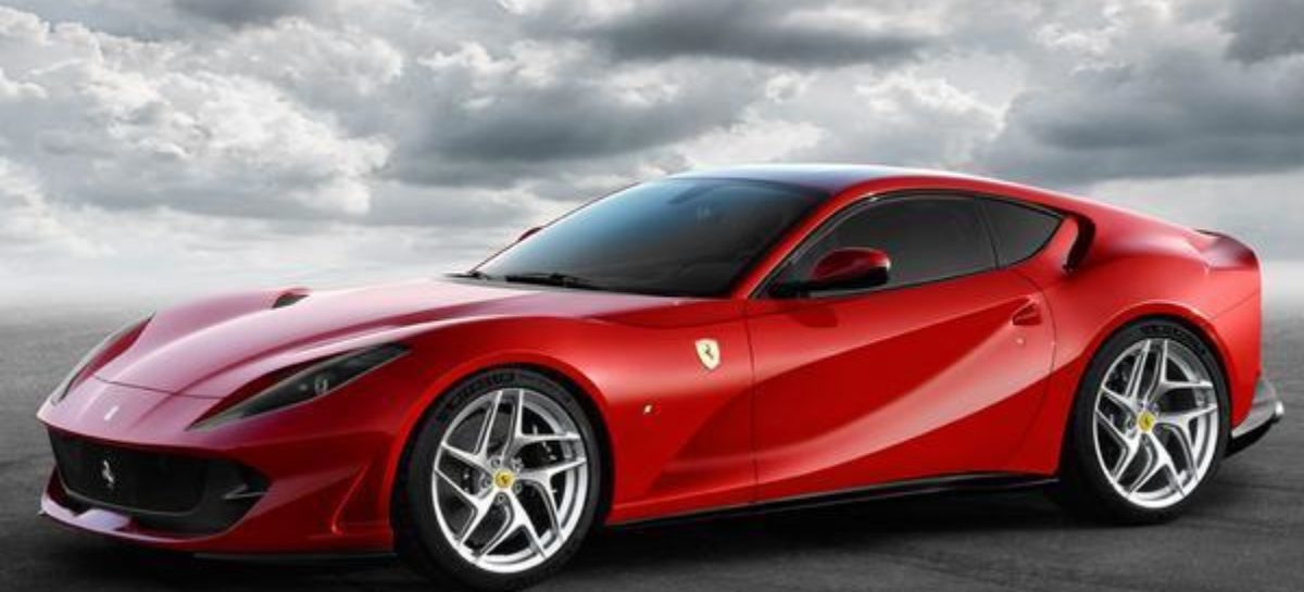 Ferrari 812 Superfast revealed with 789 horsepower