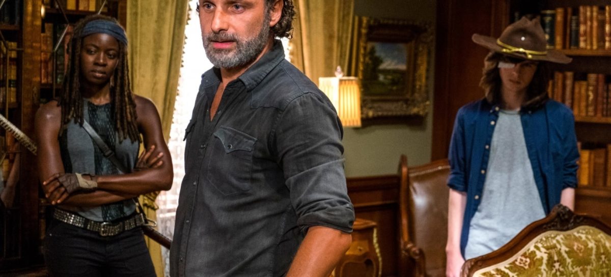 ‘The Walking Dead’ Returns With a Smile