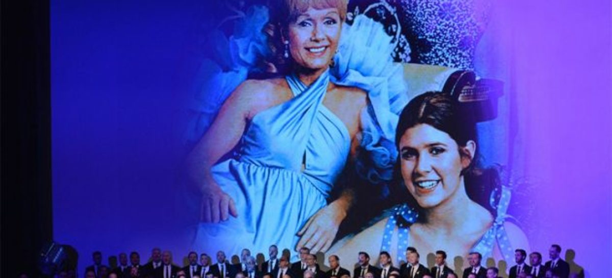 Carrie Fisher And Debbie Reynolds Are Honored With A Heartfelt Public Memorial