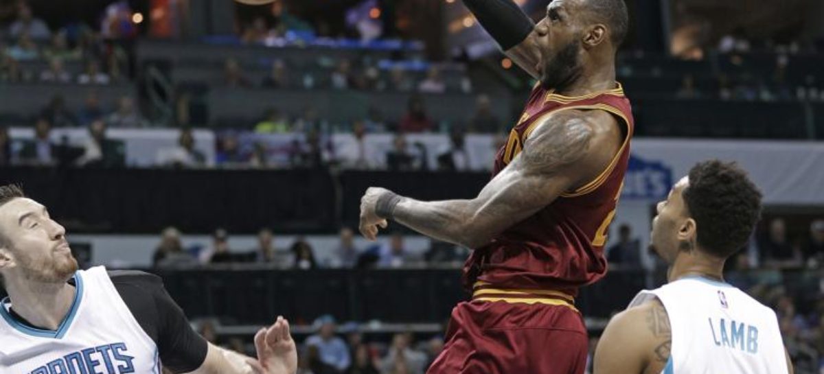 James, Cavs bounce back with 112-105 victory over Hornets