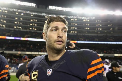 Bears release quarterback Jay Cutler