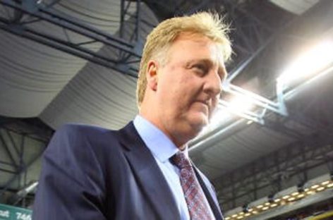 Larry Bird steps down as Pacers president