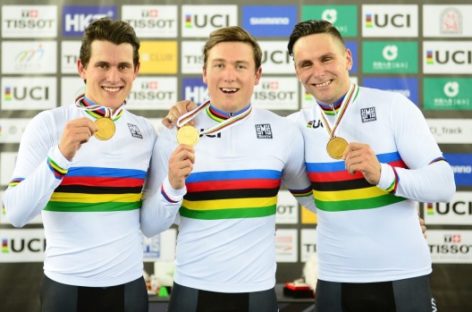 Vogel wins every heat for her 3rd world sprint cycling gold