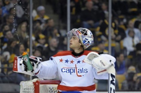 Capitals replace Holtby in goal for 3rd period of Game 2