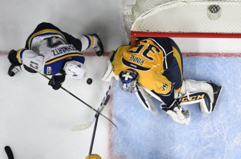 Mayors bet music, BBQ sauce over Blues-Predators semifinal