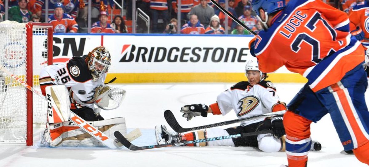 Ducks use fast start to get back into series vs. Oilers