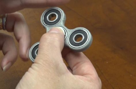 Scots primary school bans fidget spinners over injury fears