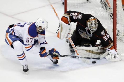 Silfverberg scores 2, Ducks beat Oilers 6-3 in Game 3