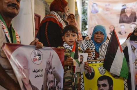 3 weeks into hunger strike, Palestinian inmates add vitamins