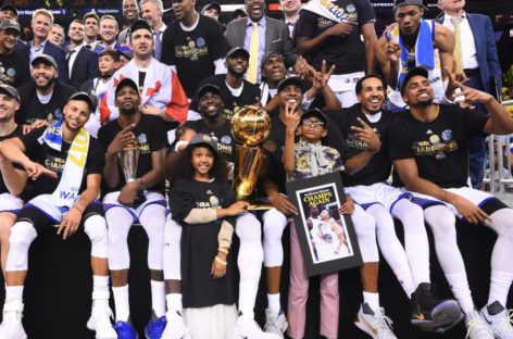 Curry, Durant committed to keeping Golden State on top