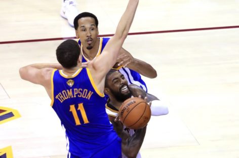 Draymond Green Gives Cavs Security Hard Time After Game 4