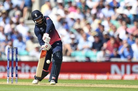 England’s Woakes injured out of rest of Champions Trophy