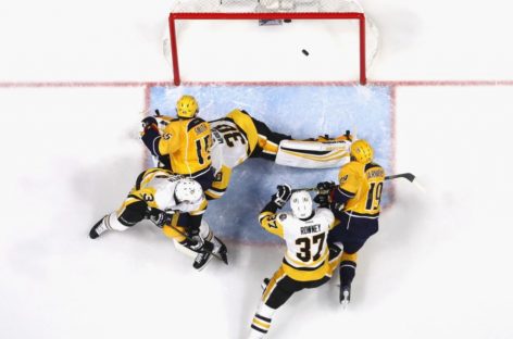 Crosby scores, Malkin shoots yet Penguins lose 4-1 to Preds