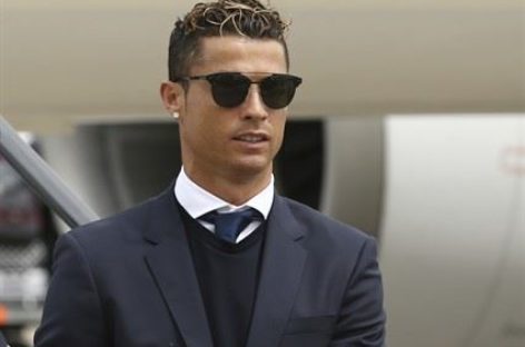 Ronaldo back to break new ground at Champions League final