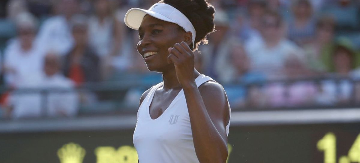 Venus Williams becomes oldest Wimbledon quarterfinalist in 23 years