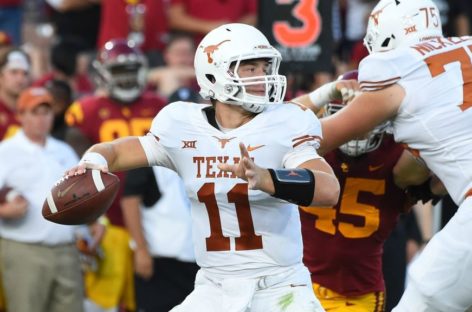 #4 USC Pulls Off 27-24 Comeback Victory Over Texas In 2OT