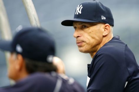 Yankees fans boo manager Joe Girardi before ALDS Game 3