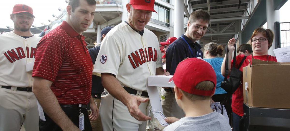 Jones, Thome, Guerrero, Hoffman elected to Baseball Hall of Fame