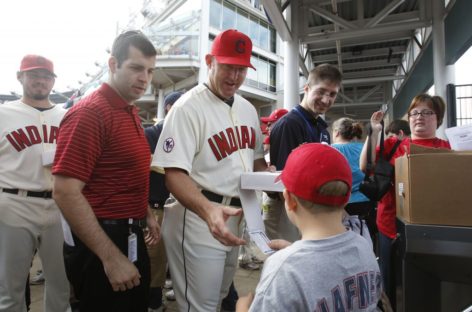 Jones, Thome, Guerrero, Hoffman elected to Baseball Hall of Fame