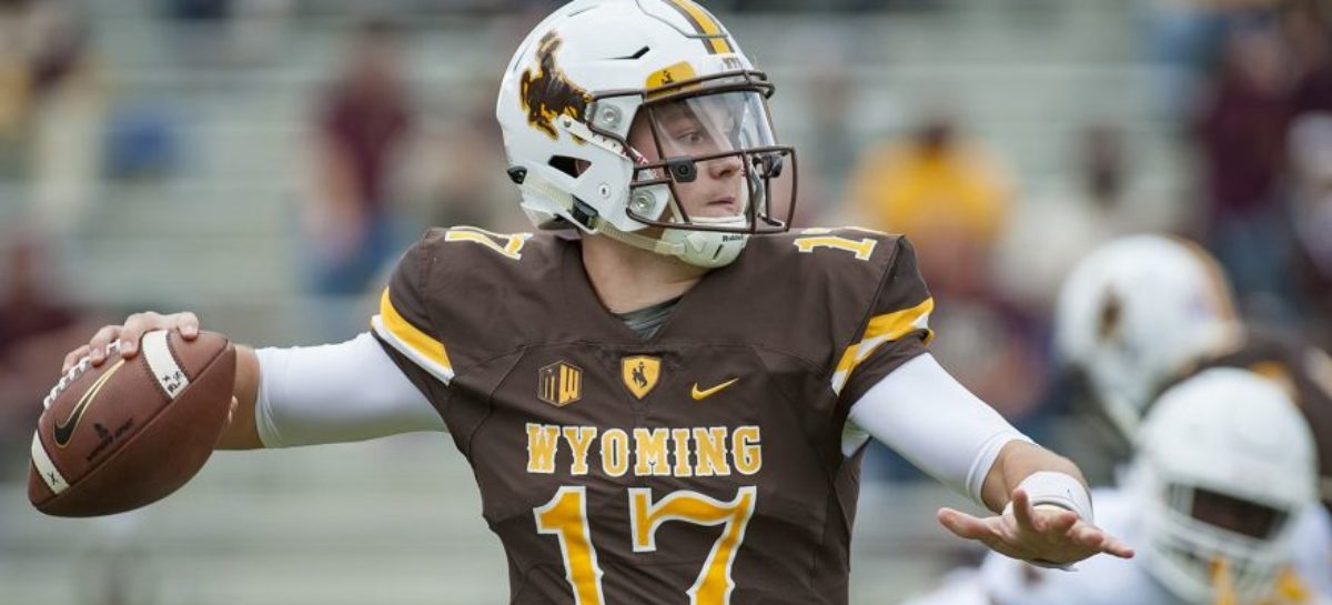 Bills trade up to draft QB Josh Allen with the 7th pick