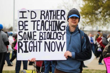 Oklahoma teachers walk out in wage dispute